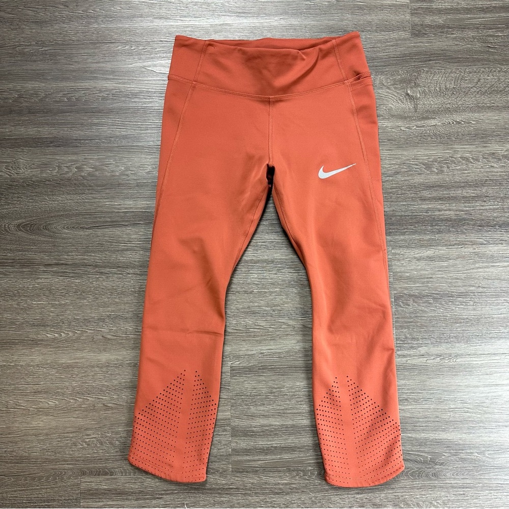 Women’s Nike Dri-Fit Cream Orange Cropped Leggings